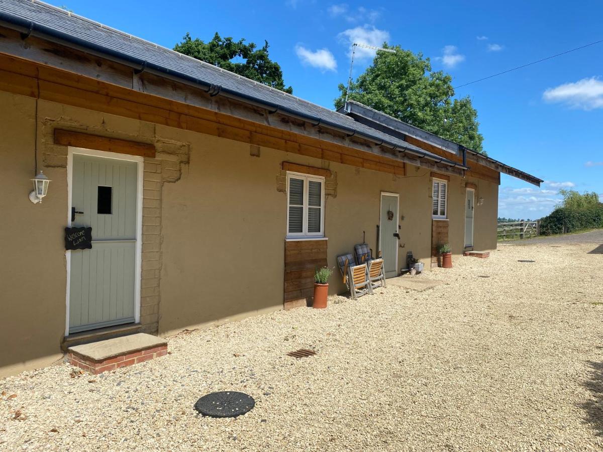 Spring Hill Cottages Towcester Ngoại thất bức ảnh